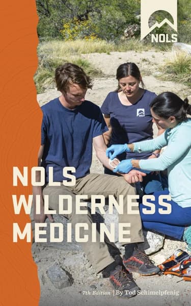 NOLS Wilderness Medicine: How to Recognize, Treat, and Prevent Emergencies in the Backcountry，原书图像