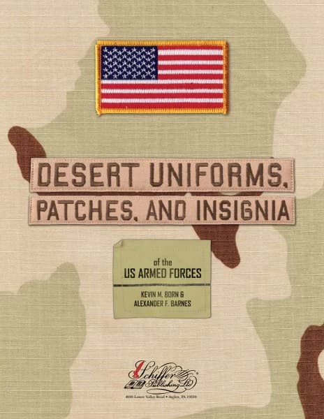 Desert Uniforms, Patches, and Insignia of the US Armed Forces，原书图像